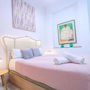 Dreams Oldtown Free Parking By Easytrip Málaga