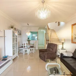 https://beautiful-duplex-with-ocean-view-for-8-persons.tenerifehoteles.net